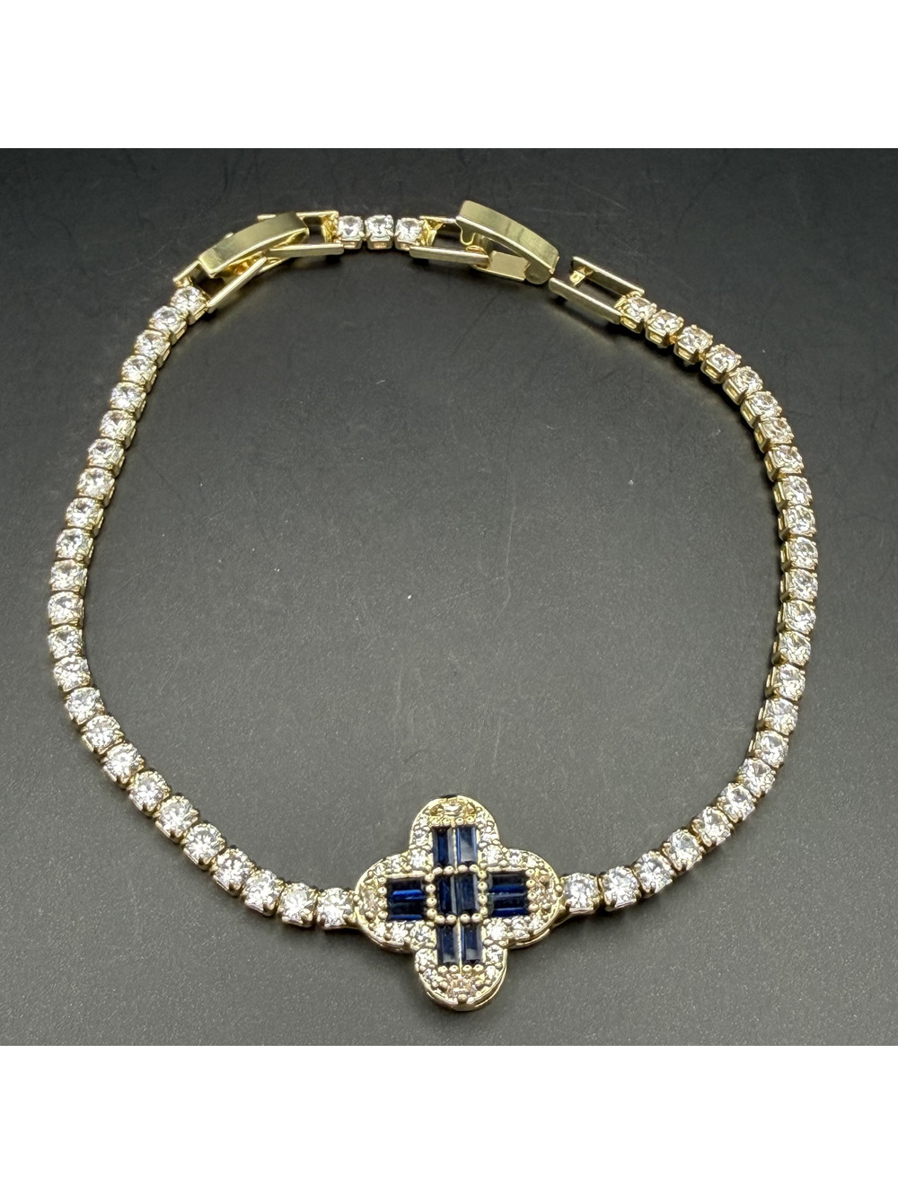 candy+clover Gold Tone Bracelet with Clear Stones and Blue Clover Accent – Sophy